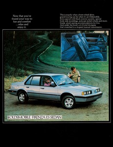 1984 Oldsmobile Firenza (Cdn)-05.jpg